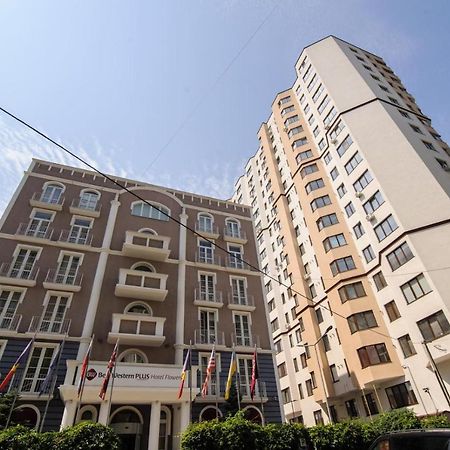 Diplomat The Best Ultra Central Apartaments Kischinau Exterior foto