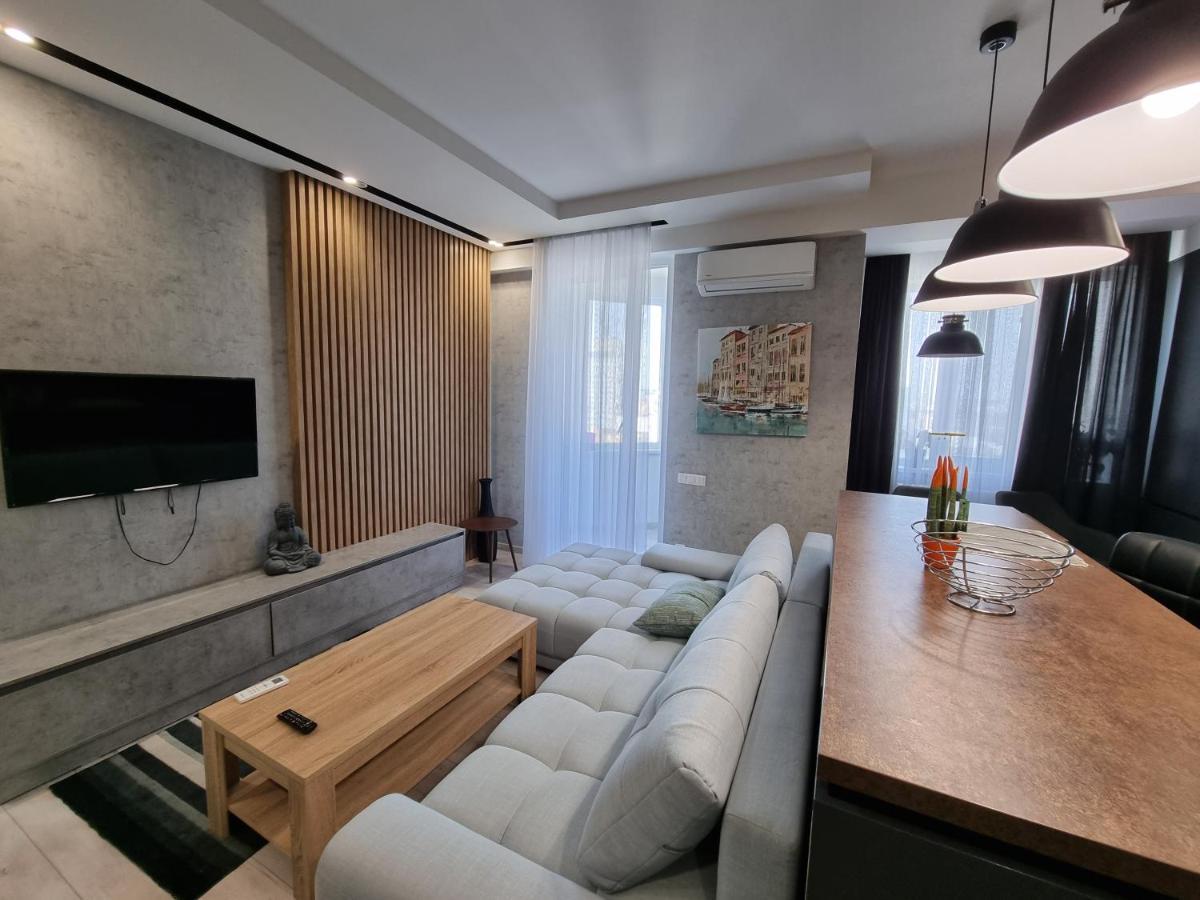 Diplomat The Best Ultra Central Apartaments Kischinau Exterior foto
