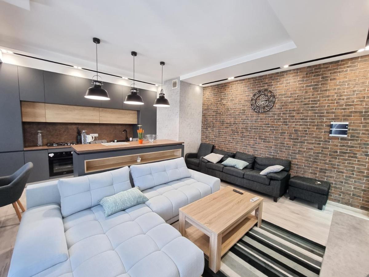 Diplomat The Best Ultra Central Apartaments Kischinau Exterior foto