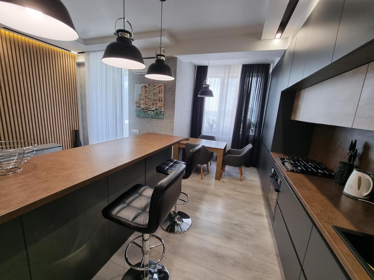 Diplomat The Best Ultra Central Apartaments Kischinau Exterior foto